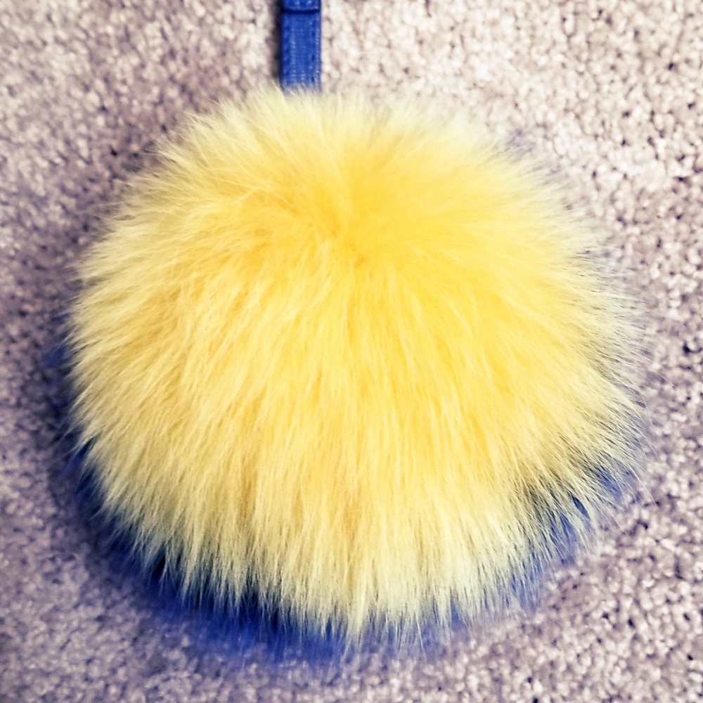 Auth Fendi fox fur pom pom charm
